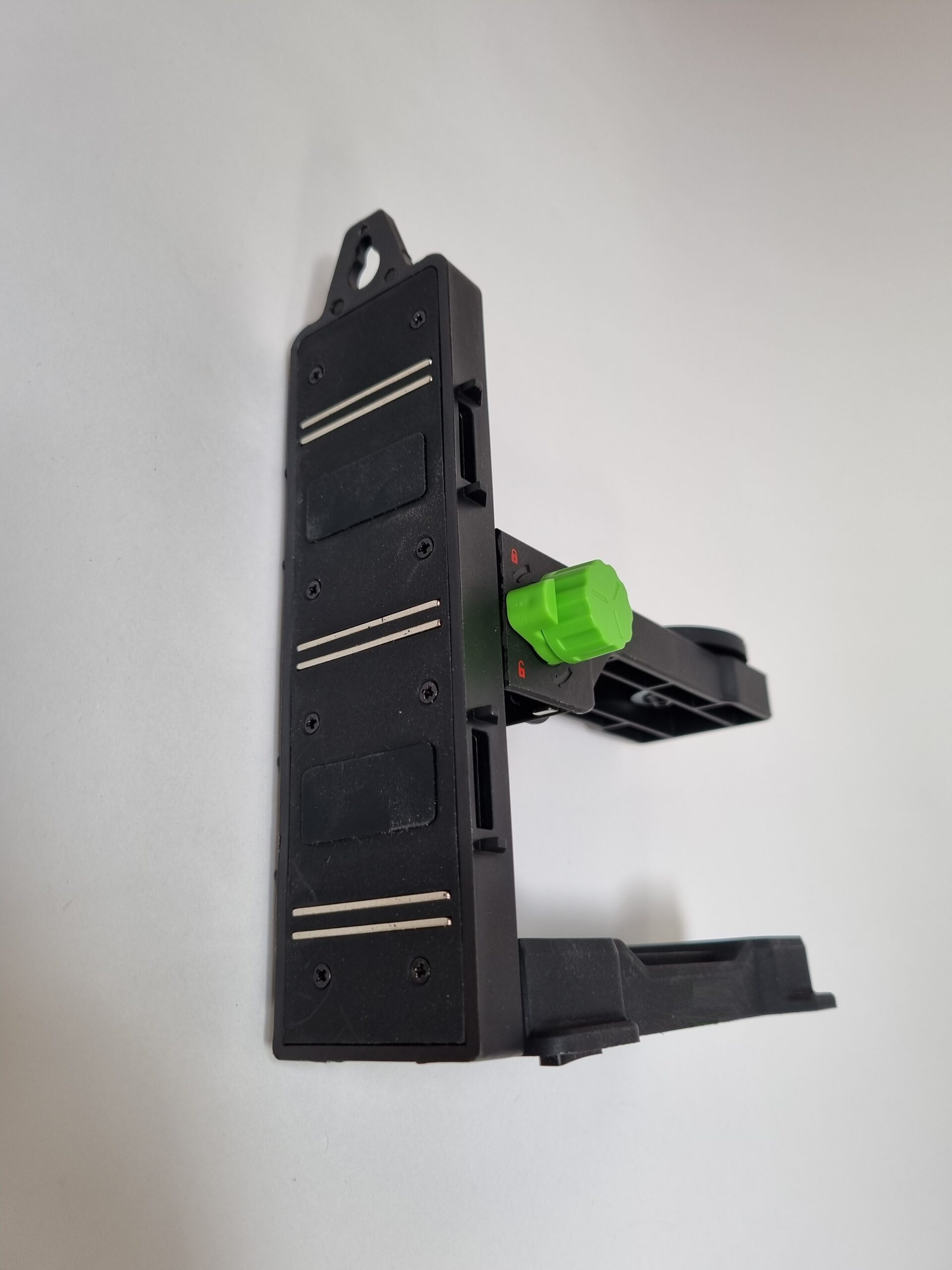 Elma PV15 magnetbeslag for Elma laser X vertikal justerbar